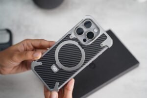 Carbon Texture Edition Frameless Armoured Case With Kickstand For Iphone 13 14 15 Pro Pro Max 2 Colours Gallery 2