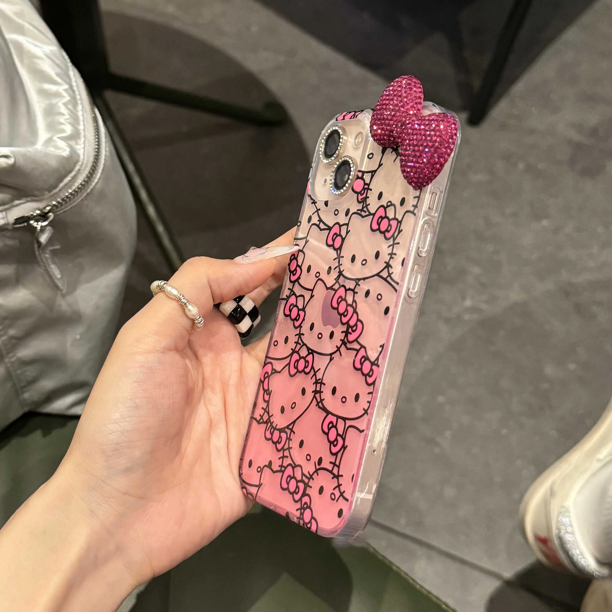 Full Screen Hello Kitty Diamond Bow Gradient Phone Case For Iphone 16 15 14 13 12 11 Pro Max Xr Xs Max 7 8 Plus Mini Y2k Laser Gallery 3 Full Screen Hello Kitty Diamond Bow Gradient Phone Case For Iphone 16 15 14 13 12 11 Pro Max Xr Xs Max 7 8 Plus Mini Y2k Laser Gallery 3