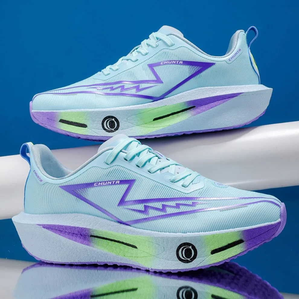 Mens Fashionable Casual And Comfortable Sports Running Shoes Breathable Fabric Upper Non Slip And Wear Resistant Shoes Featured